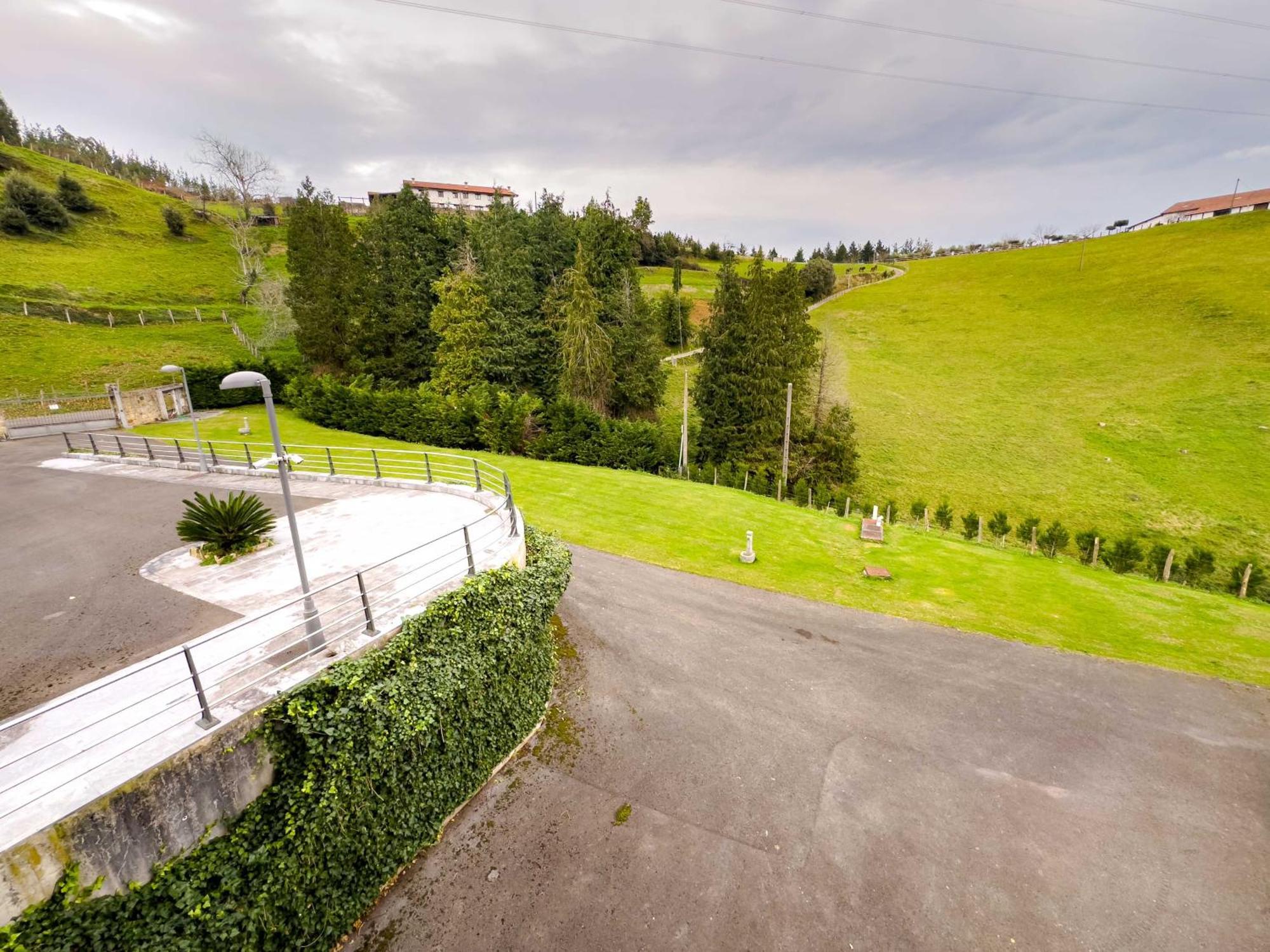 Amplia Casa Rural En Entorno Natural Ziortza-Bolibar Luaran gambar